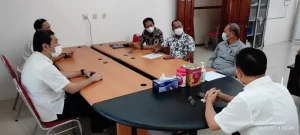 Read more about the article Studi Banding Tracer Study LPM IAKN Toraja ke LPM UNSRAT Manado
