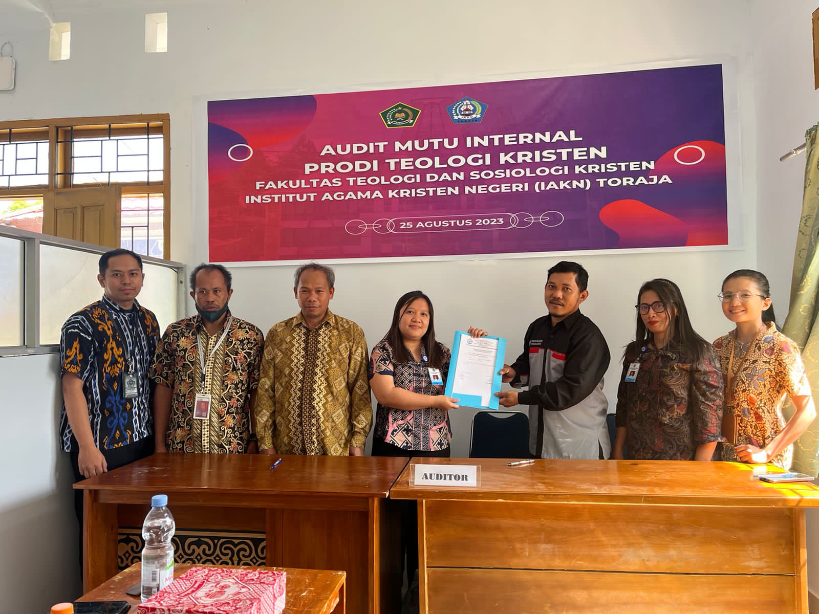 Read more about the article Pelaksanaan Audit Mutu Internal (AMI) Program Studi S1 Teologi IAKN Toraja