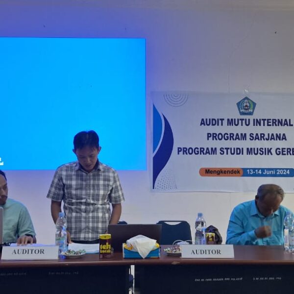 Tim Auditor LPM IAKN Toraja Gelar Audit Mutu…