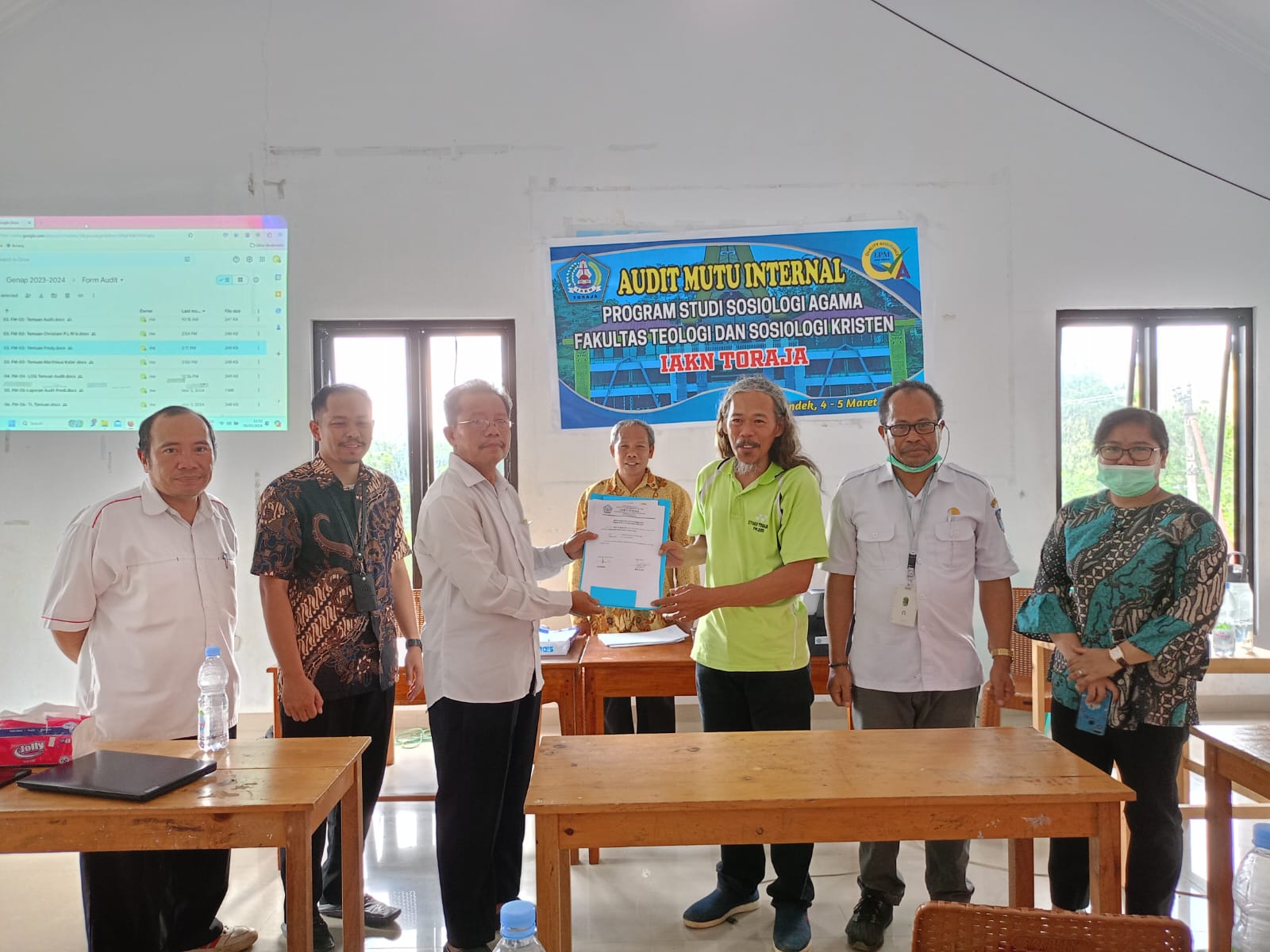 Read more about the article Mewujudkan Mutu Pendidikan Berkualitas: Audit Mutu Internal Prodi S1 Sosiologi Agama IAKN Toraja 2024