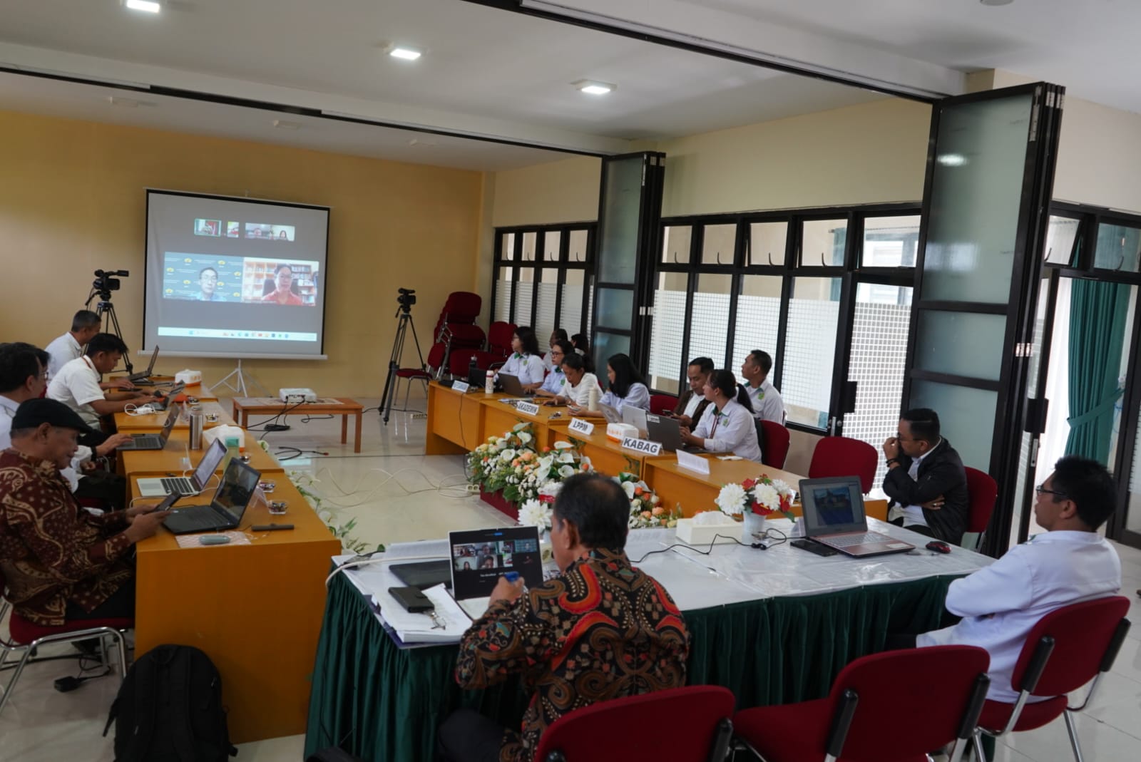 Read more about the article Asesmen Lapangan Sukses Digelar, Prodi S3 Teologi IAKN Toraja Berbenah Jadi Rujukan Doktor Teologi di Sulawesi